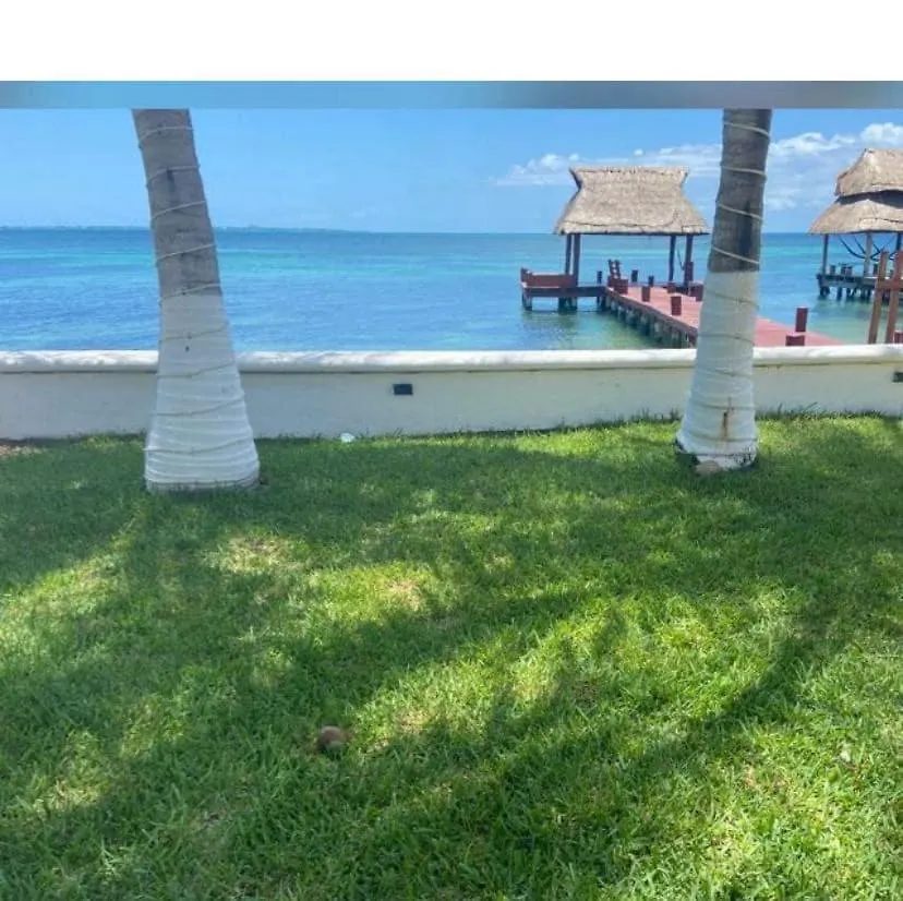 Oceanfront Private Pier Pool Garden Terrace 3Br House Villa Cancun Holiday home